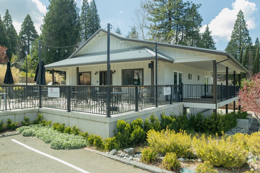 2875 Larsen Dr, Camino, CA à vendre - Photo principale – Image 3 sur 86