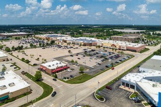 5320-5360 Northwest Hwy, Crystal Lake, IL - VUE AÉRIENNE  vue de carte