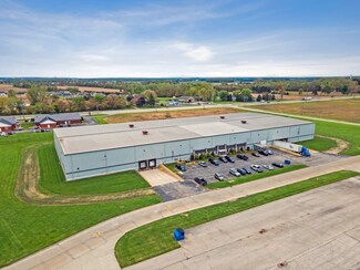Plus de détails pour 111 Hirt Dr, Bellevue, OH - Industriel/Logistique à vendre