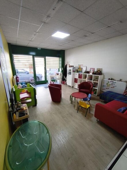2 Ter Rue Guichenon, Bourg-en-Bresse à vendre - Photo intérieure – Image 1 sur 6
