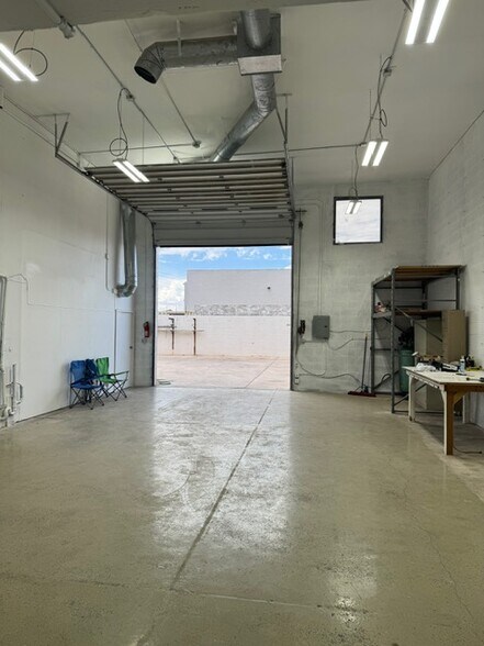 662 Wells Rd, Boulder City, NV à louer - Photo de l’immeuble – Image 3 sur 49