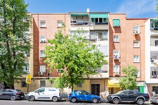 Plus de détails pour Local commercial à louer