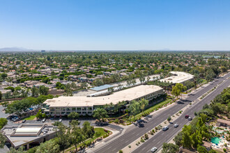 8601 N Scottsdale Rd, Scottsdale, AZ - VUE AÉRIENNE  vue de carte - Image1