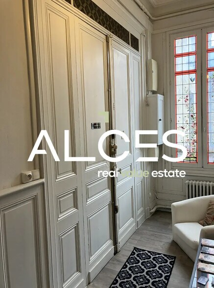 Bureau dans Bordeaux à vendre - Photo de l’immeuble – Image 2 sur 3