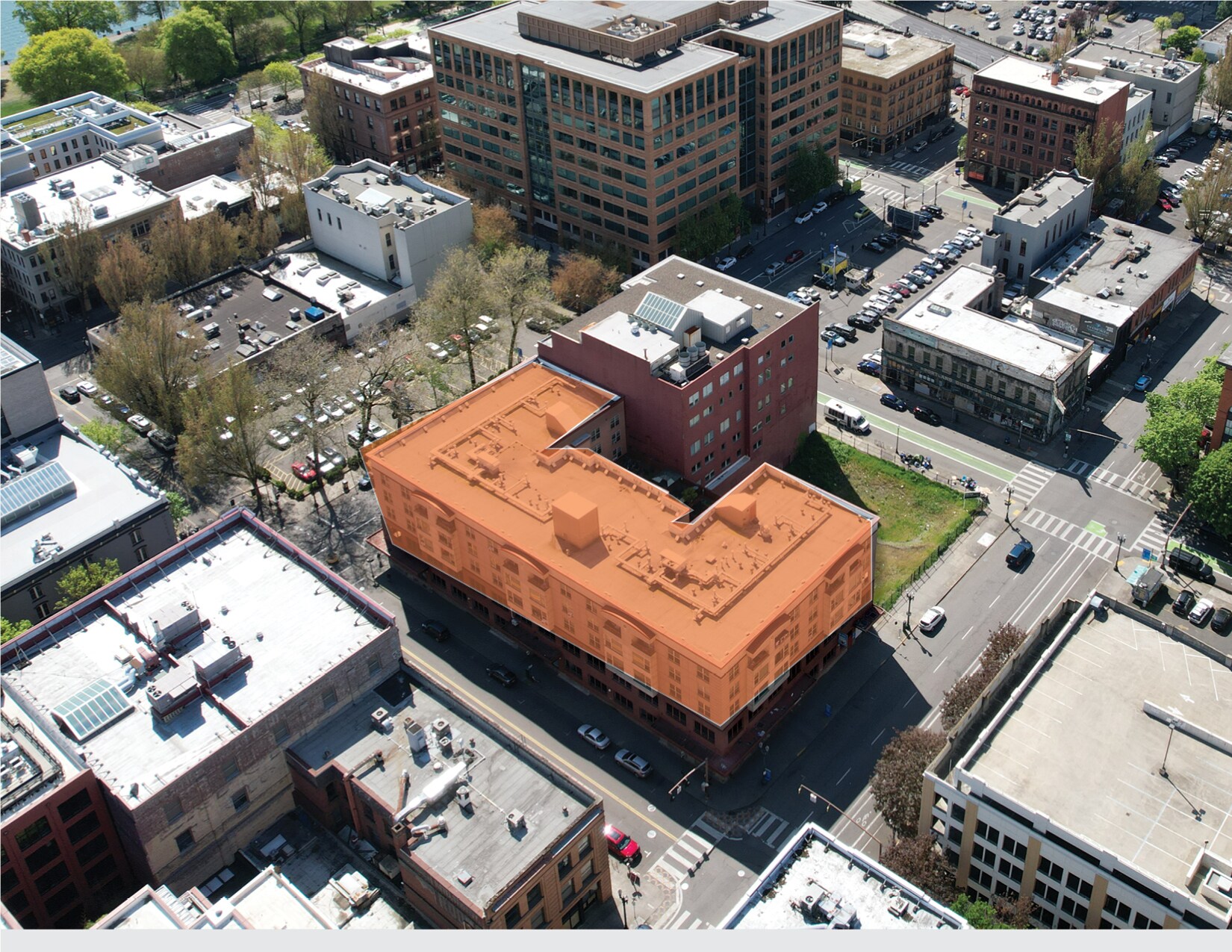 222 SW Pine St, Portland, OR à vendre Photo de l’immeuble– Image 1 sur 8