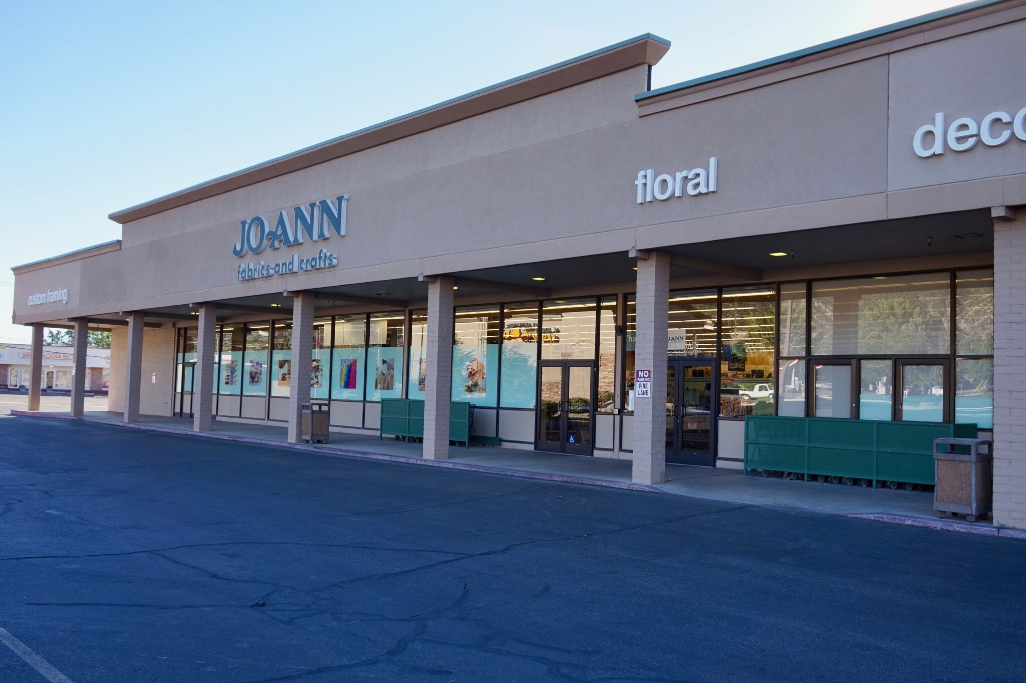 566-646 S Main St, Cedar City, UT à louer Photo de l’immeuble– Image 1 sur 9