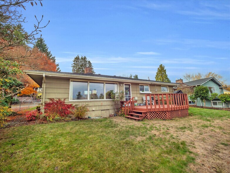 7723 Cascade Dr, Everett, WA à vendre - Photo de l’immeuble – Image 2 sur 38