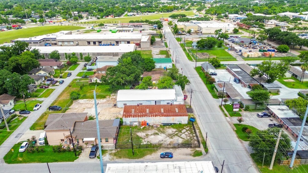 8316 La Porte Rd, Houston, TX à vendre - Aérien – Image 2 sur 18