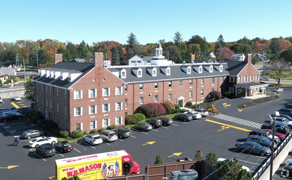 451 Andover St, North Andover, MA à vendre - Photo principale – Image 1 sur 14