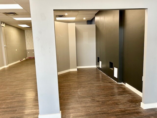 583 King St N, Waterloo, ON à louer - Photo de l’immeuble – Image 3 sur 16