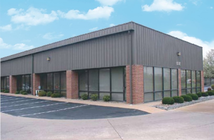 18102 Chesterfield Airport Rd, Chesterfield, MO à louer - Photo de l’immeuble – Image 3 sur 17