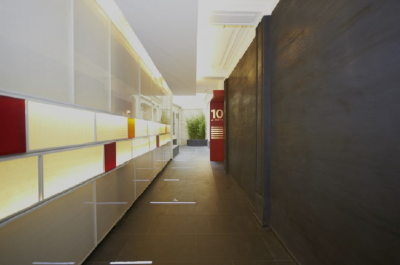 10 Rue La Fayette, Paris à louer - Hall d’entrée – Image 2 sur 3