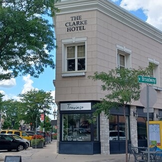 Plus de détails pour 314 W Main St, Waukesha, WI - Local commercial à louer