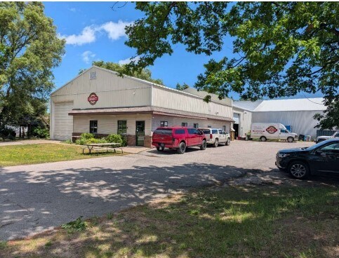 1427-1500 Woodmere St, Traverse City, MI à vendre - Photo principale – Image 1 sur 3