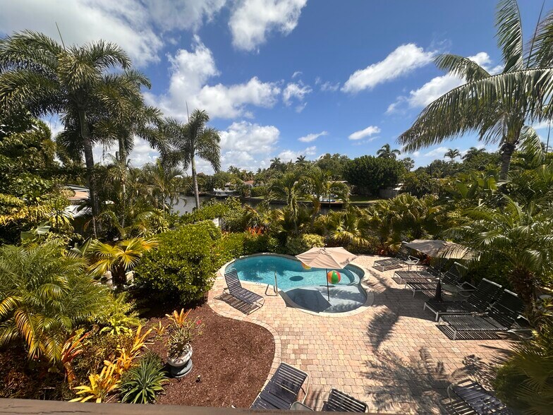 2133-2209 NE 26th St, Wilton Manors, FL à vendre - Photo de l’immeuble – Image 3 sur 17
