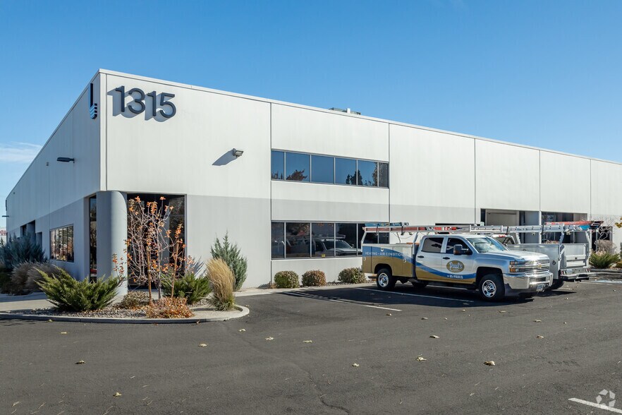 1315 Greg St, Sparks, NV à louer - Photo principale – Image 1 sur 9
