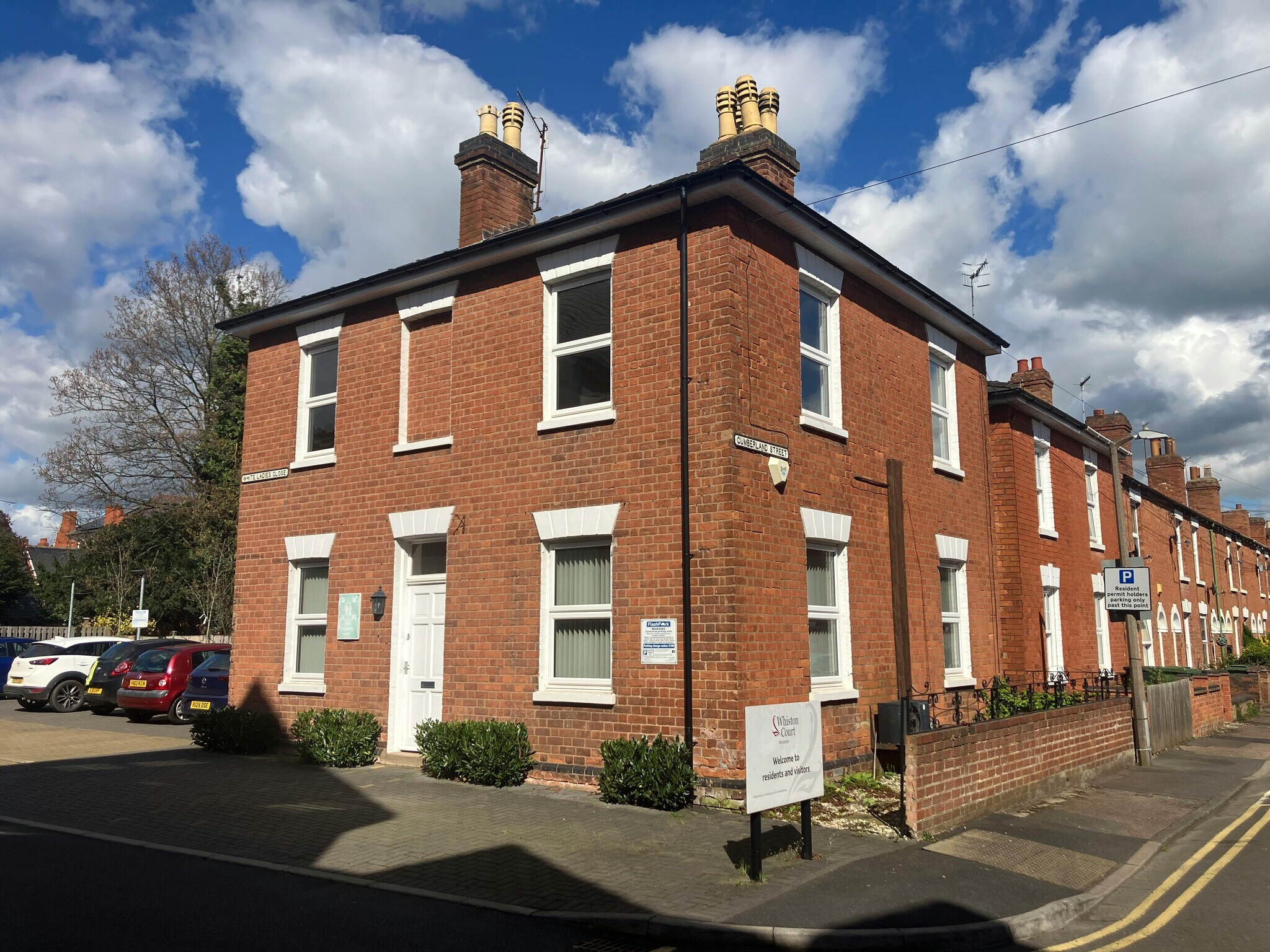 19 White Ladies Clos, Worcester à vendre Photo de l’immeuble– Image 1 sur 4