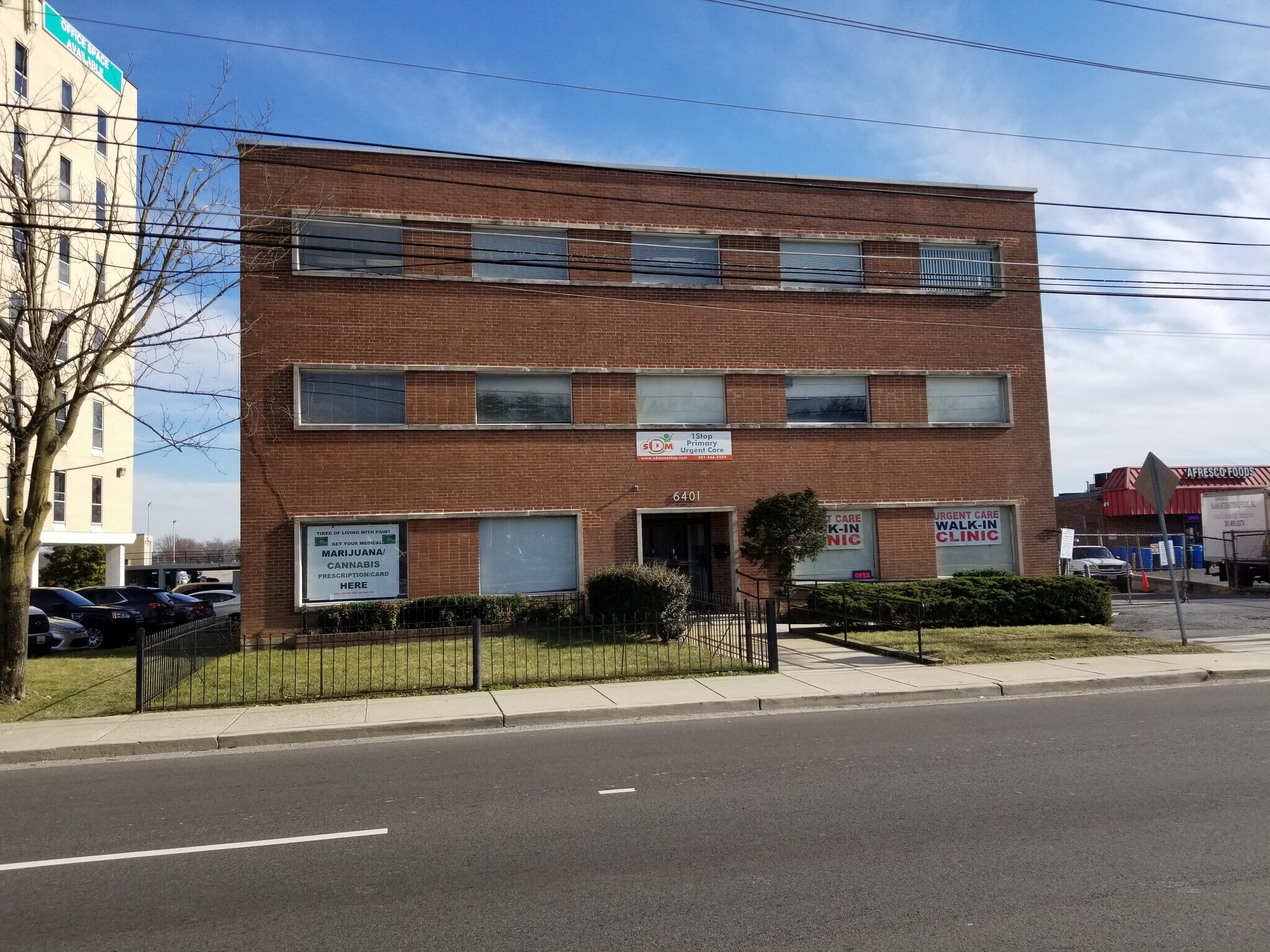 6401 New Hampshire Ave, Hyattsville, MD à louer Photo principale– Image 1 sur 12