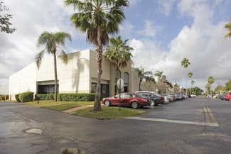 Plus de détails pour 674-692 S Military Trl, Deerfield Beach, FL - Industriel/Logistique à louer