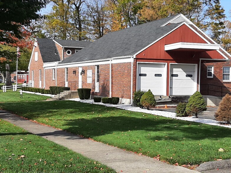 2 Crane Park Dr, Wilbraham, MA à louer - Photo de l’immeuble – Image 3 sur 33