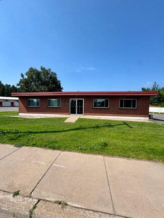 Plus de détails pour 701 N Teal Lake Ave, Negaunee, MI - Bureau à vendre