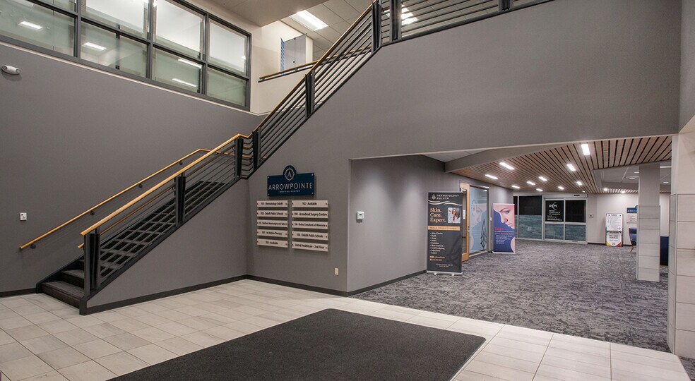 4316 Rice Lake Rd, Duluth, MN à louer - Hall d’entrée – Image 2 sur 25