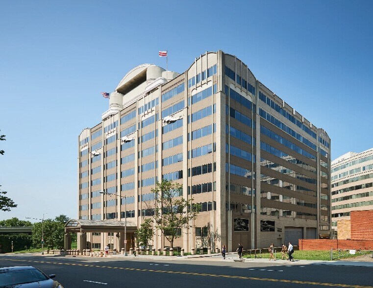 445 12th St SW, Washington, DC à louer - Photo de l’immeuble – Image 2 sur 37