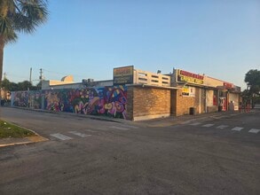 945-951 W Sunrise Blvd, Fort Lauderdale, FL à louer Photo de l’immeuble– Image 1 sur 6