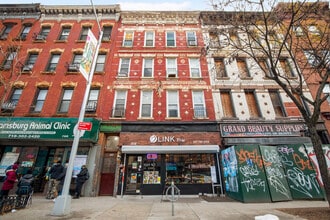 756 Grand St, Brooklyn, NY à louer Photo intérieure– Image 1 sur 7