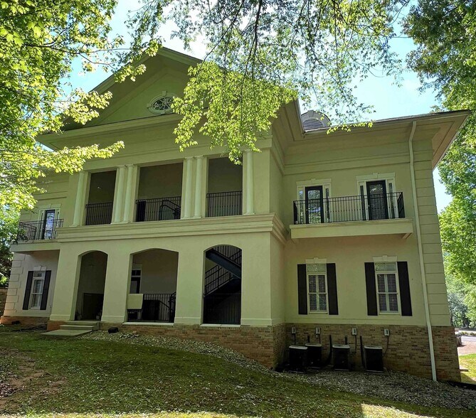 10 Gresham Lndg, Stockbridge, GA à louer - Photo de l’immeuble – Image 2 sur 3