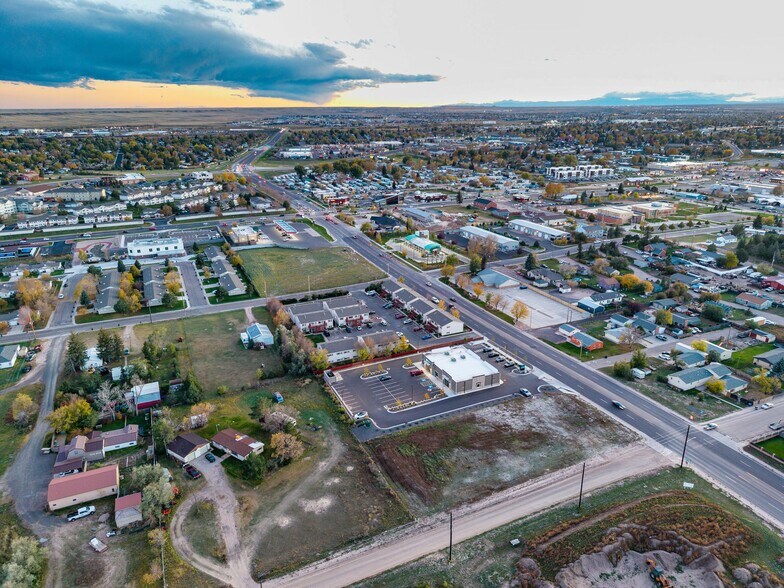 4029 E 9th St, Cheyenne, WY à vendre - Photo de l’immeuble – Image 3 sur 11