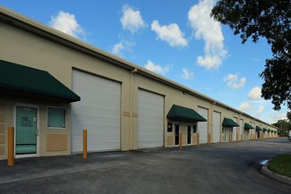 Plus de détails pour 535-545 NW Mercantile Pl, Port Saint Lucie, FL - Local d'activités, Industriel/Logistique à louer