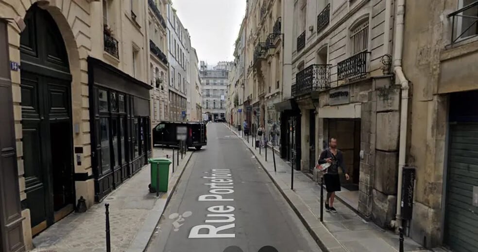 Local commercial dans Paris à vendre - Photo de l’immeuble – Image 2 sur 4