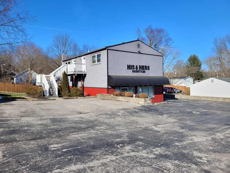 2312 S Rogers St, Bloomington, IN à vendre - Photo principale – Image 1 sur 23