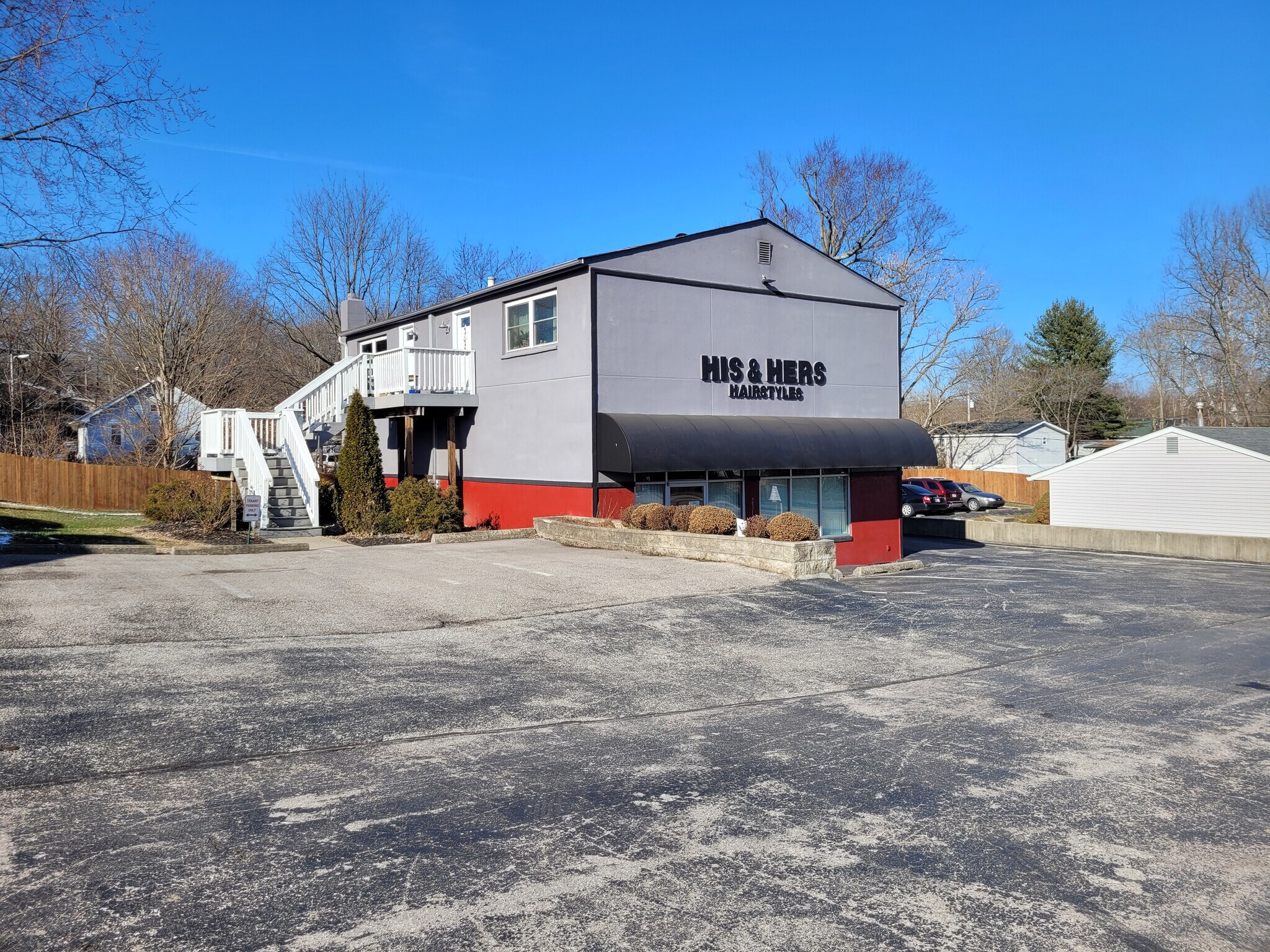 2312 S Rogers St, Bloomington, IN à vendre Photo principale– Image 1 sur 24