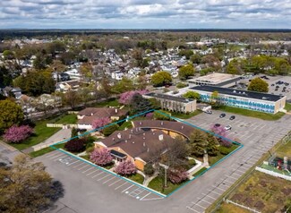 Plus de détails pour 720 Albin Ave, West Babylon, NY - Médical à louer