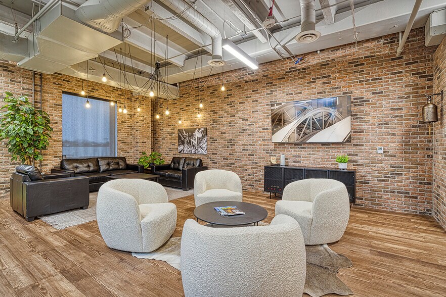 3801 E Florida Ave, Denver, CO à louer - Photo intérieure – Image 3 sur 30