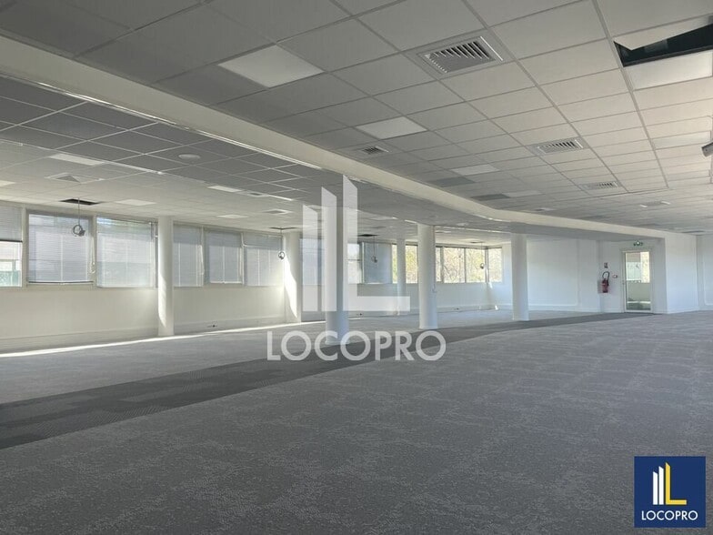 Bureau dans SOPHIA ANTIPOLIS à louer - Photo intérieure – Image 3 sur 9