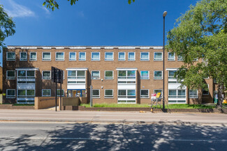 Plus de détails pour George St, Huntingdon - Bureau à louer