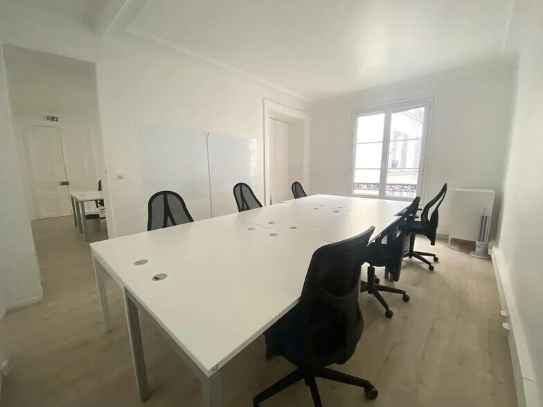 Bureau dans Paris à louer - Photo de l’immeuble – Image 2 sur 8