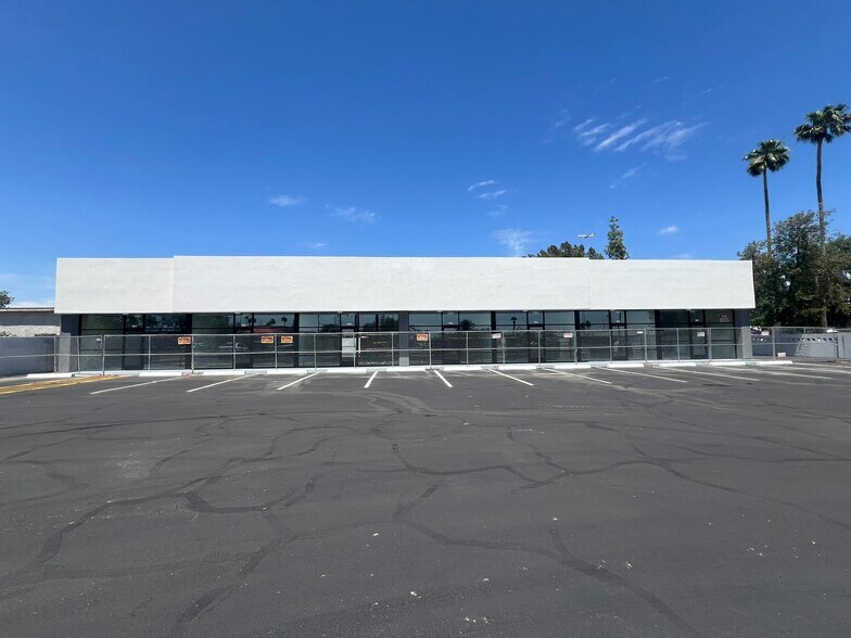 1324-1326 W University Dr, Tempe, AZ à louer - Photo de l’immeuble – Image 2 sur 9