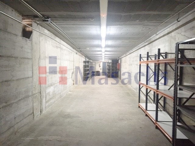 View Photo