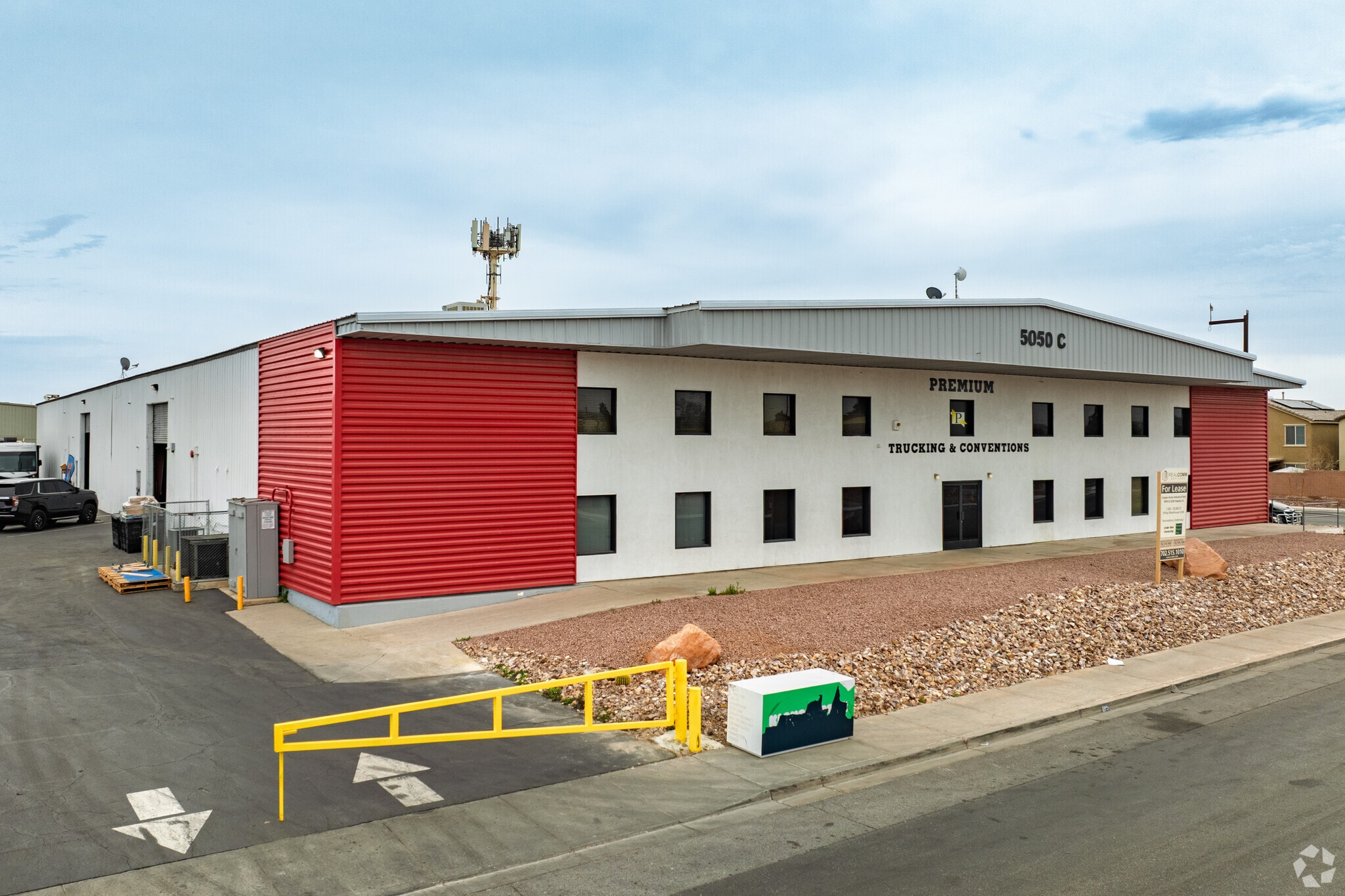 Steptoe Street portefeuille de 2 biens à vendre sur LoopNet.fr Photo principale– Image 1 sur 3