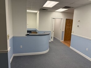 22 Pine St, Bristol, CT à louer Photo intérieure– Image 2 sur 7