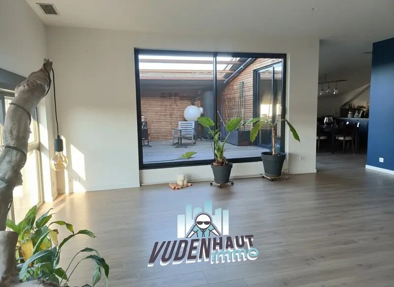 Bureau dans Toulouse à louer - Photo de l’immeuble – Image 1 sur 9