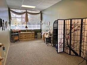 1095 Hendersonville Rd, Asheville, NC à louer Photo intérieure– Image 2 sur 3