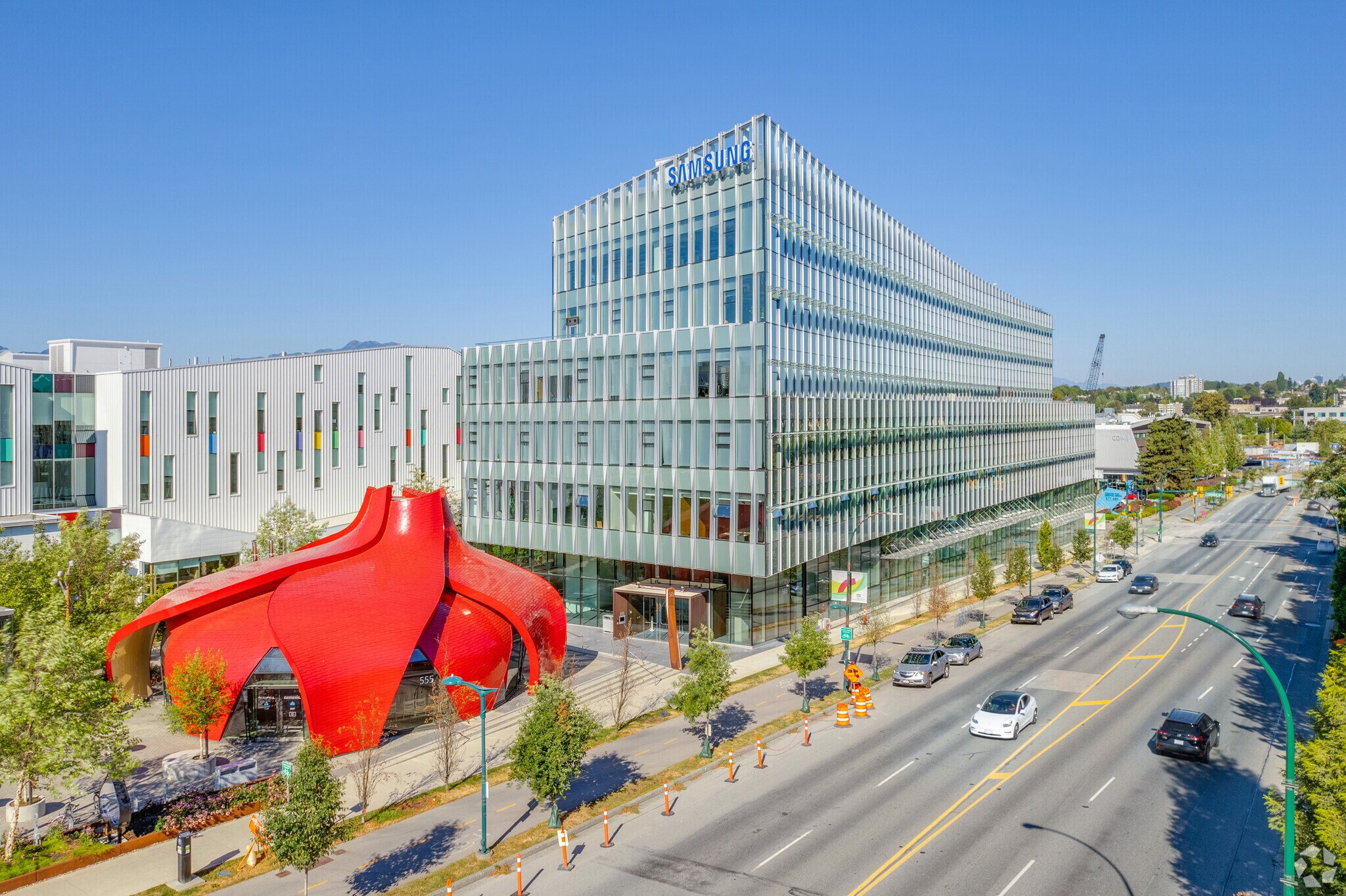 565 Great Northern Way, Vancouver, BC à louer Photo de l’immeuble– Image 1 sur 35