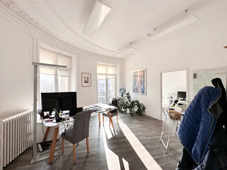 80 Boulevard Haussmann, Paris à louer - Photo de l’immeuble – Image 3 sur 8