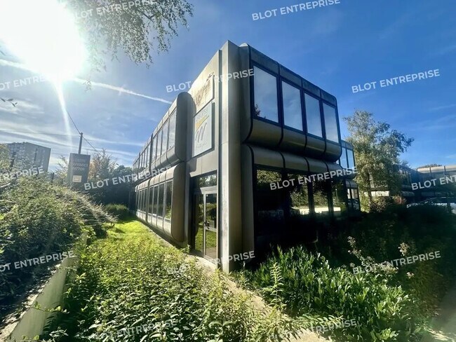 Plus de détails pour Bureau à vendre