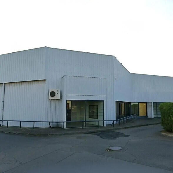 9 Avenue De L'Enclos, Portet-sur-Garonne à louer - Photo de l’immeuble – Image 1 sur 1